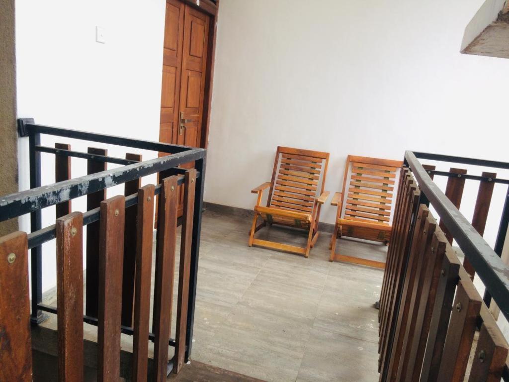 Ambel Homestay Anuradhapura Luaran gambar